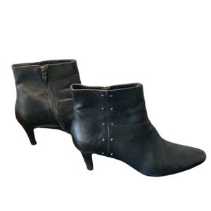 Tahari studded heeled bootie, Sz 10M